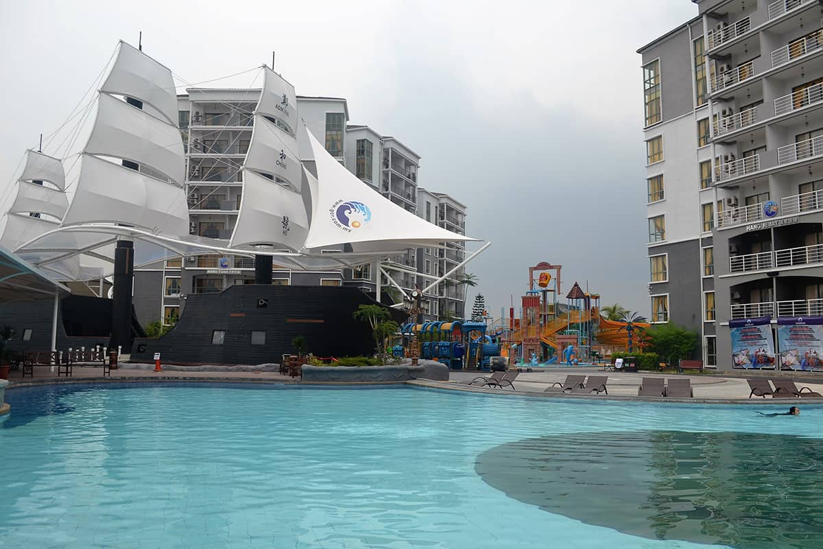 Gold Coast Malacca International Resort kolam renang